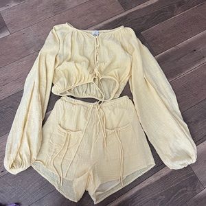 Sabo skirt yellow matching set with long sleeves and shorts